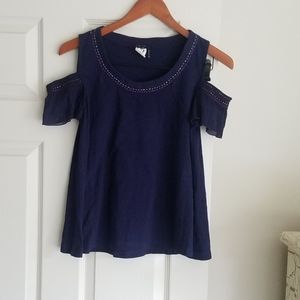 Akemi+ Kin XSP Anthro Blue Cold Shoulder Top EUC